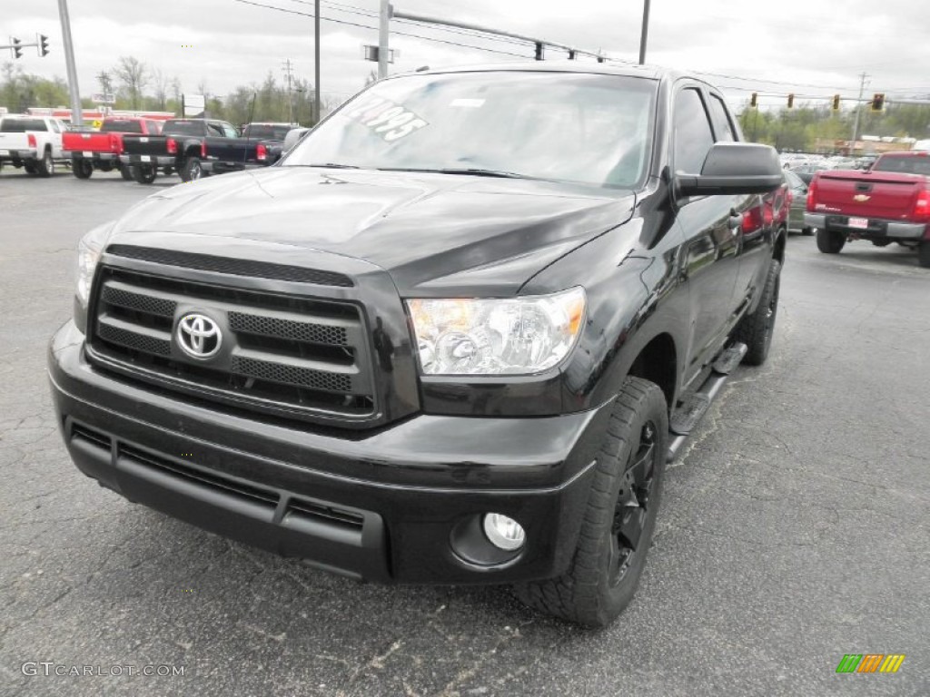 2010 Tundra Double Cab 4x4 - Black / Black photo #3