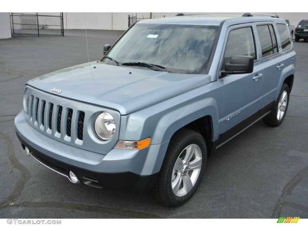 Winter Chill Pearl 2014 Jeep Patriot Limited Exterior Photo #79958136