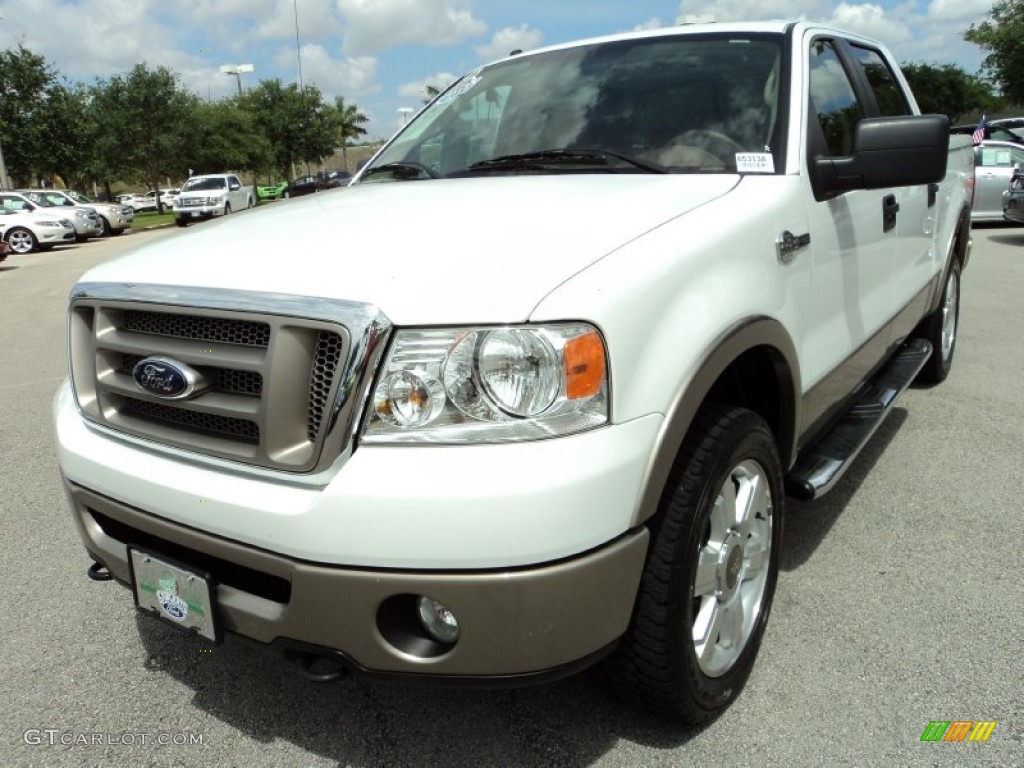 2006 F150 King Ranch SuperCrew 4x4 - Oxford White / Castano Brown Leather photo #16