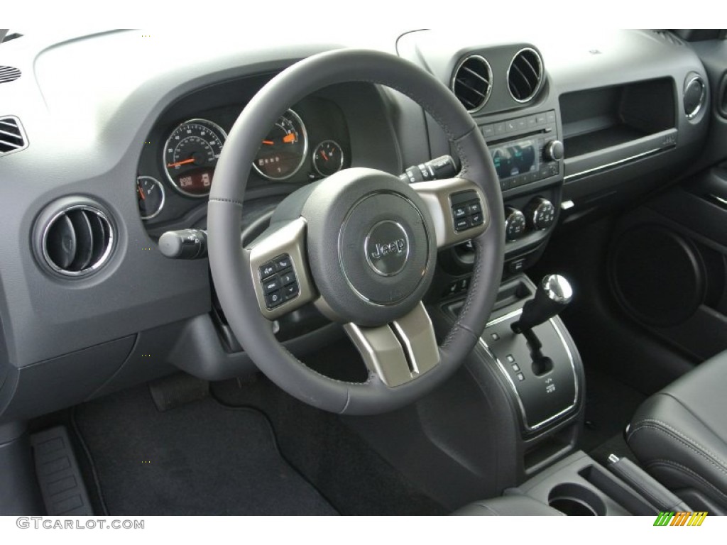 2014 Jeep Patriot Limited Dashboard Photos