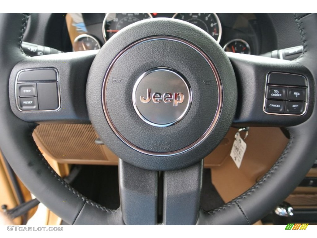 2013 Jeep Wrangler Sahara 4x4 Controls Photos