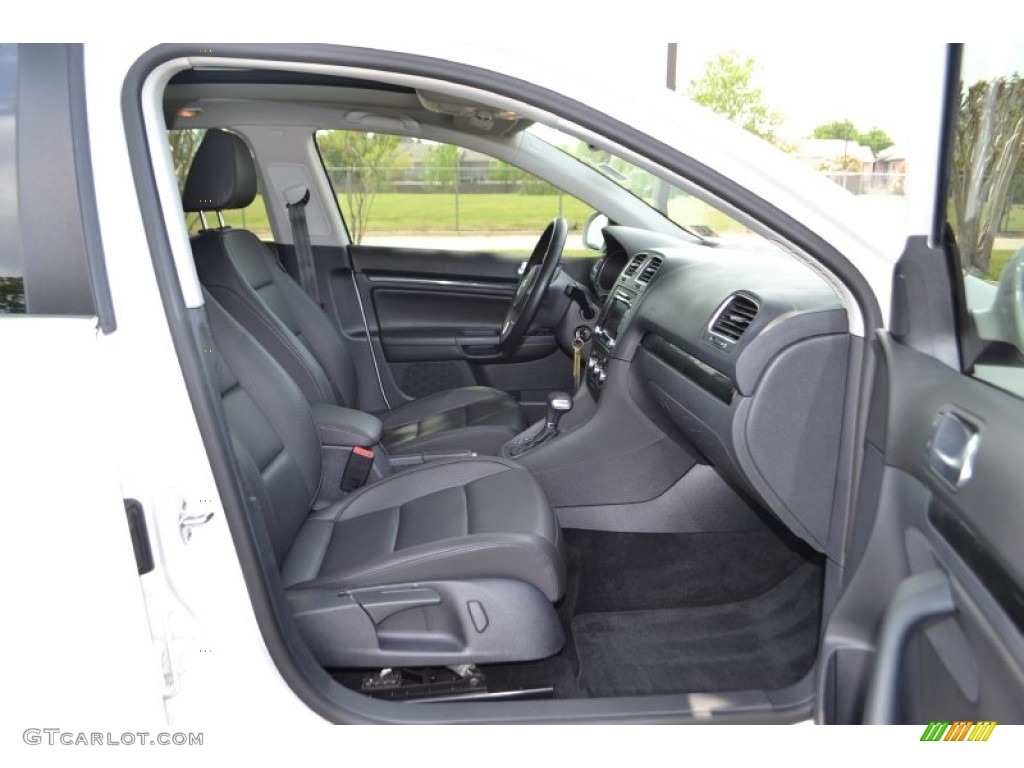 2010 Volkswagen Jetta SE SportWagen Front Seat Photo #79959928