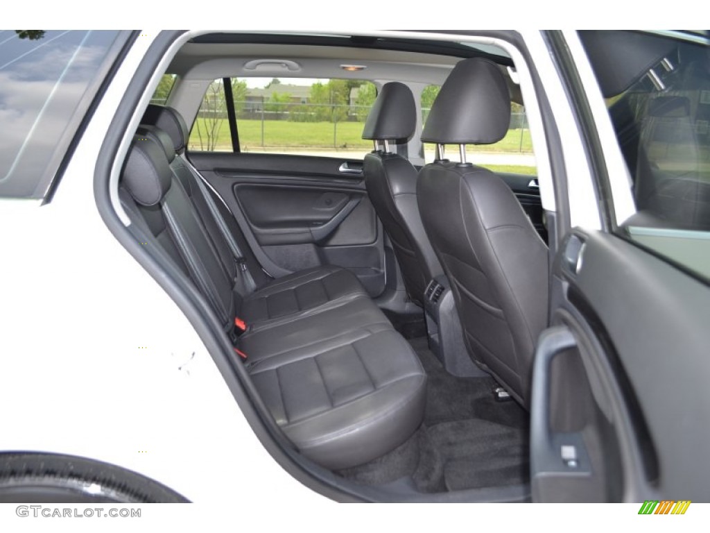 Titan Black Interior 2010 Volkswagen Jetta SE SportWagen Photo #79959949