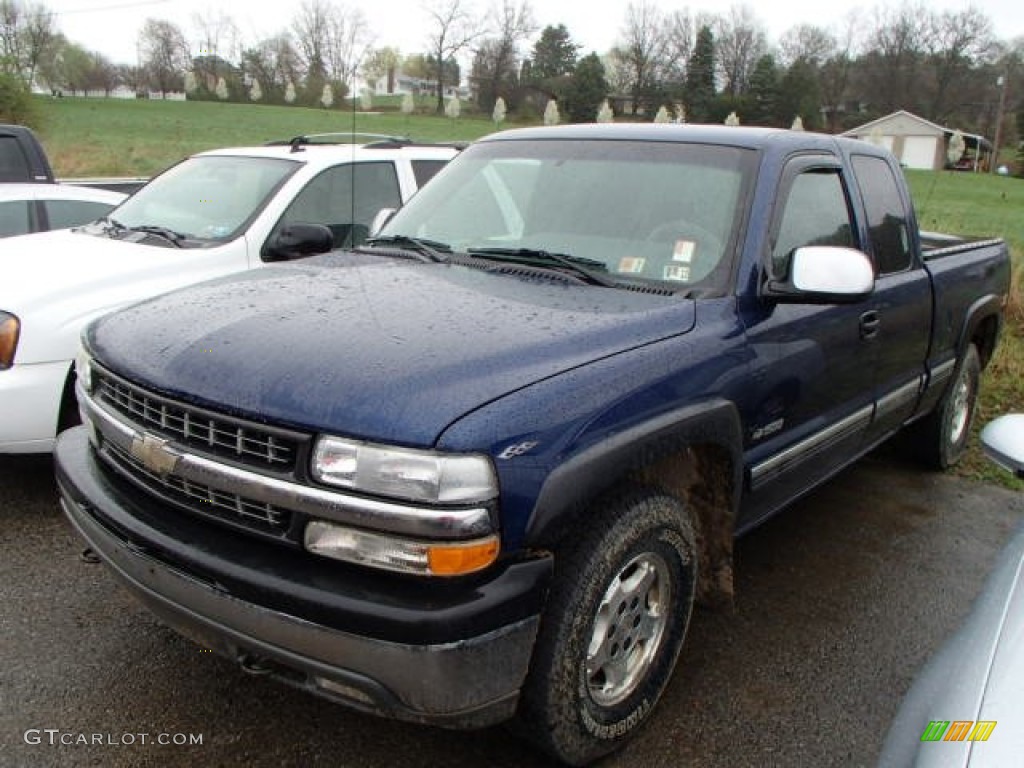 2002 Silverado 1500 LS Extended Cab 4x4 - Indigo Blue Metallic / Graphite Gray photo #3