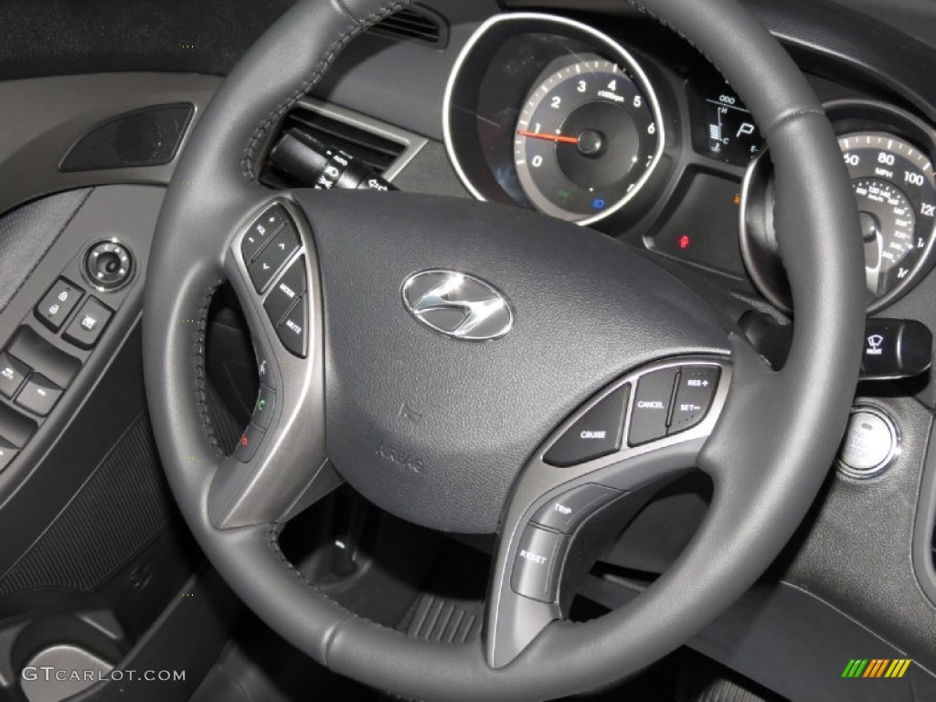 2013 Elantra Limited - Sparkling Ruby / Black photo #4