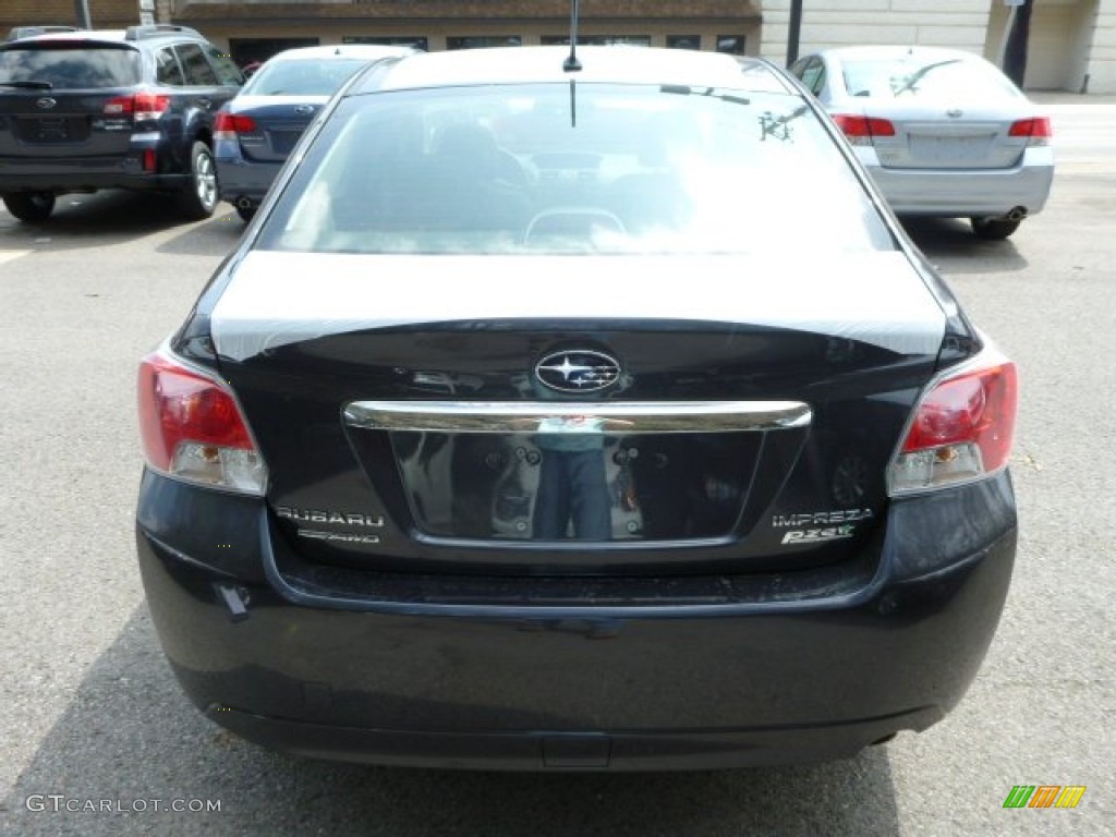 2013 Impreza 2.0i Limited 4 Door - Dark Gray Metallic / Black photo #2