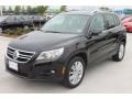 Deep Black Metallic - Tiguan SE Photo No. 3