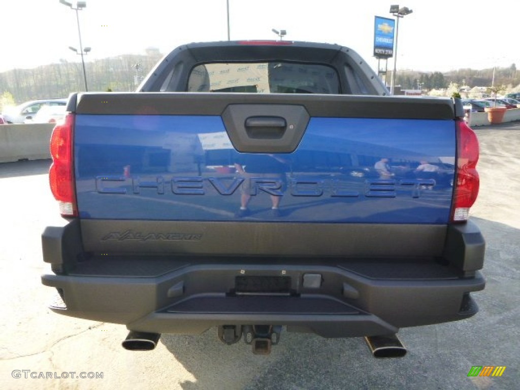2003 Avalanche 1500 4x4 - Arrival Blue / Dark Charcoal photo #4