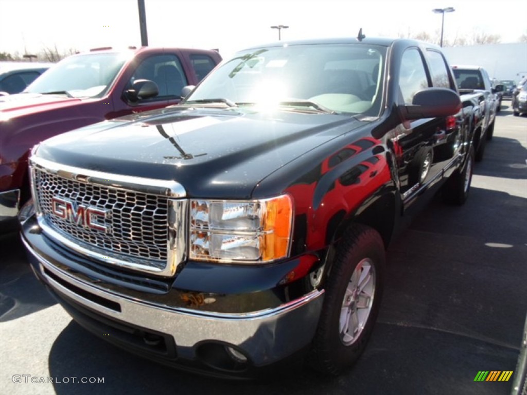 2013 Sierra 1500 SLE Crew Cab 4x4 - Onyx Black / Ebony photo #1