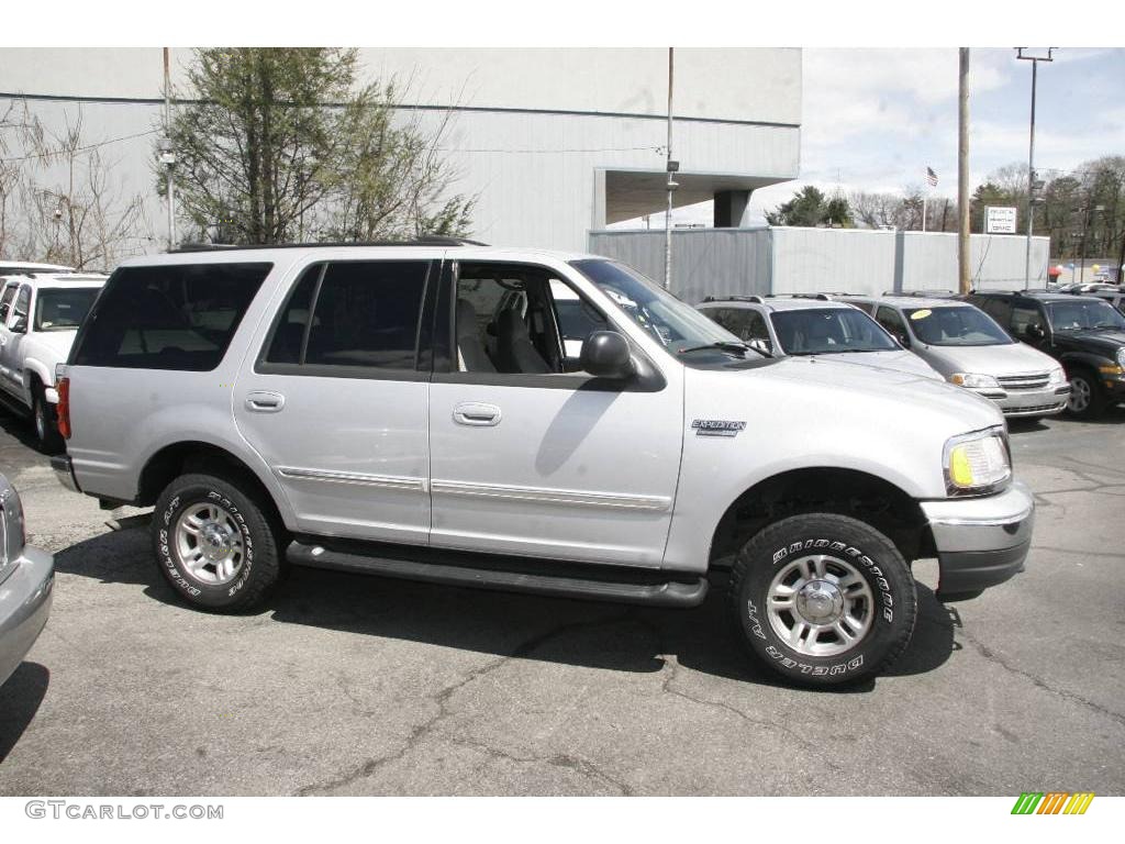2001 Expedition XLT 4x4 - Silver Metallic / Medium Graphite photo #4