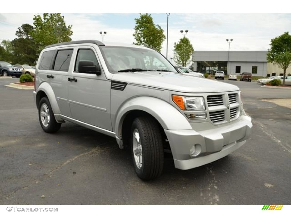 Bright Silver Metallic 2011 Dodge Nitro SXT 4x4 Exterior Photo #79973071