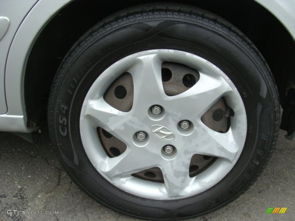 2004 Elantra GLS Sedan - Sterling Silver / Gray photo #23