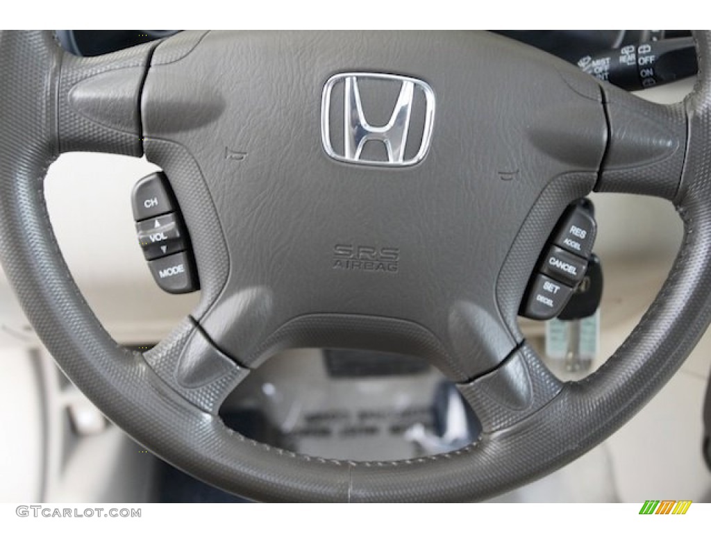 2006 Honda CR-V SE 4WD Controls Photos