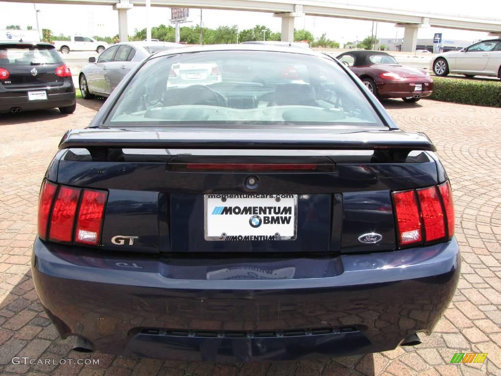 2001 Mustang GT Coupe - True Blue Metallic / Medium Graphite photo #12