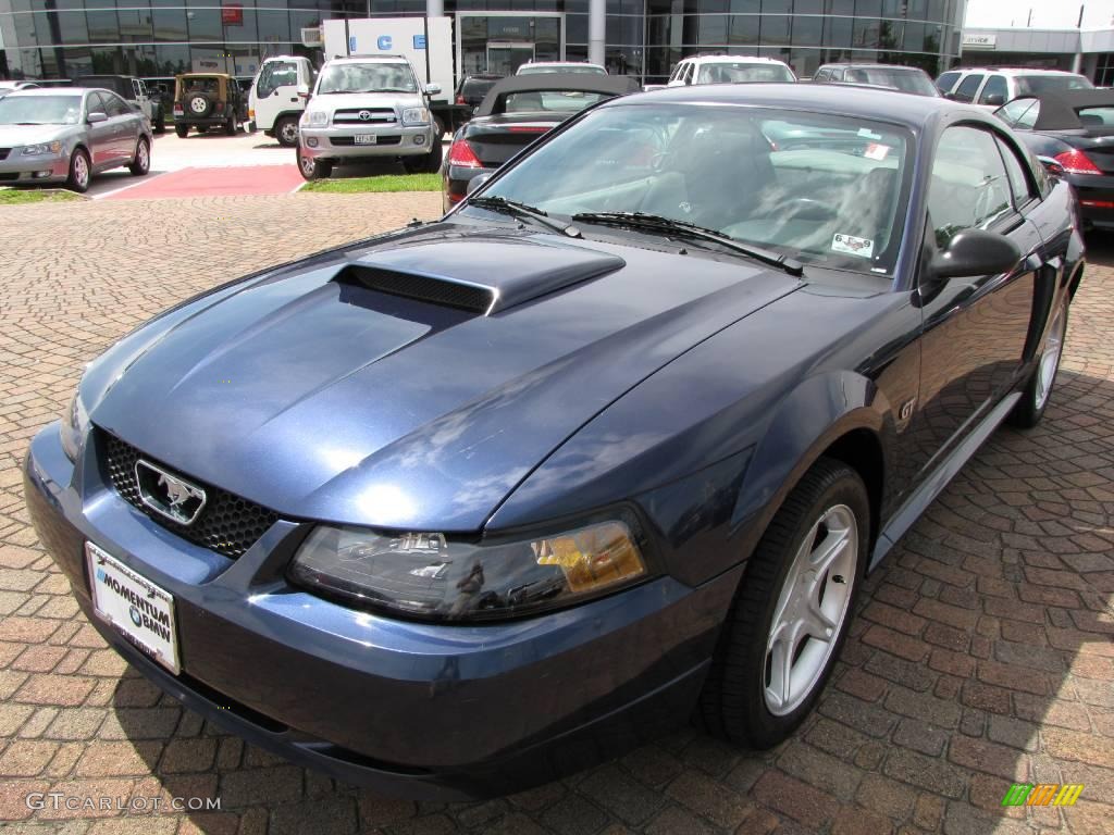 2001 Mustang GT Coupe - True Blue Metallic / Medium Graphite photo #17