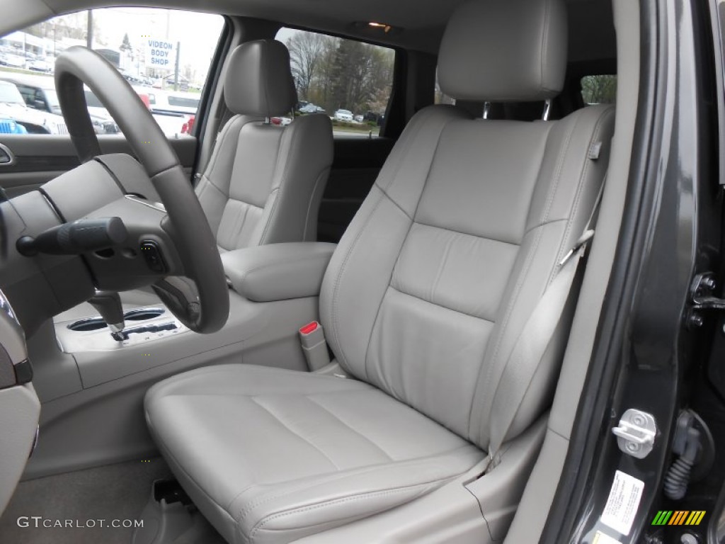 Dark Graystone/Medium Graystone Interior 2011 Jeep Grand Cherokee Laredo X Package 4x4 Photo #79977373