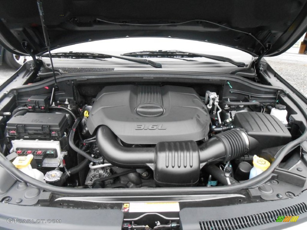 2011 Jeep Grand Cherokee Laredo X Package 4x4 3.6 Liter DOHC 24-Valve VVT V6 Engine Photo #79977572
