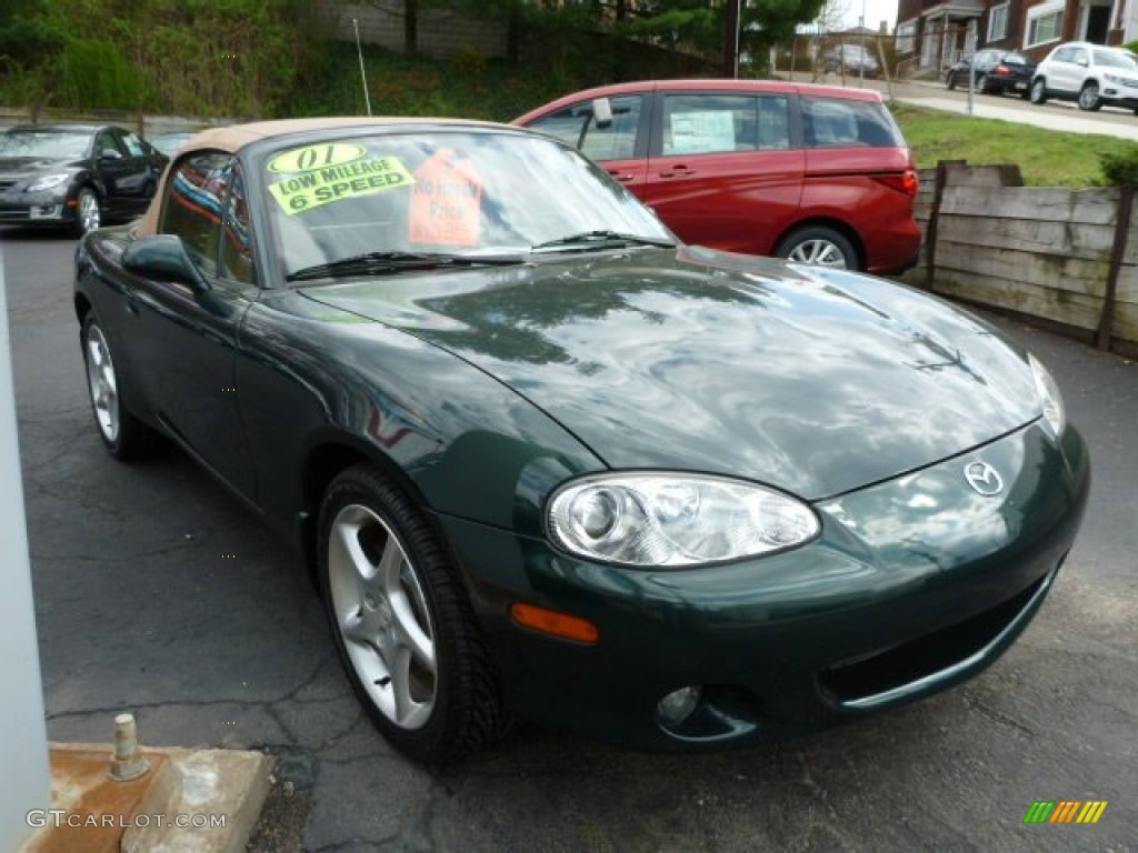 Emerald Green Mica 2001 Mazda MX-5 Miata LS Roadster Exterior Photo #79978136