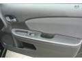 Black - 200 Touring Sedan Photo No. 20