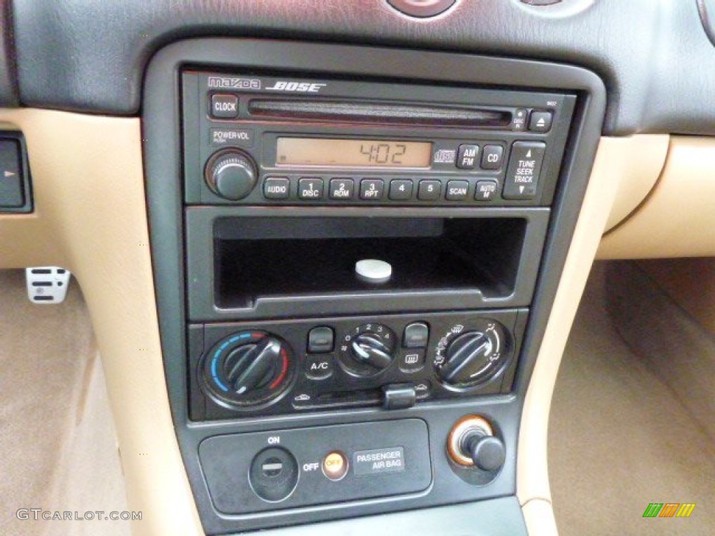 2001 Mazda MX-5 Miata LS Roadster Controls Photo #79978442