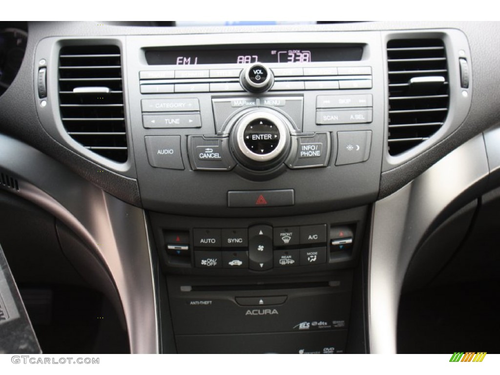 2013 Acura TSX Technology Controls Photo #79980472
