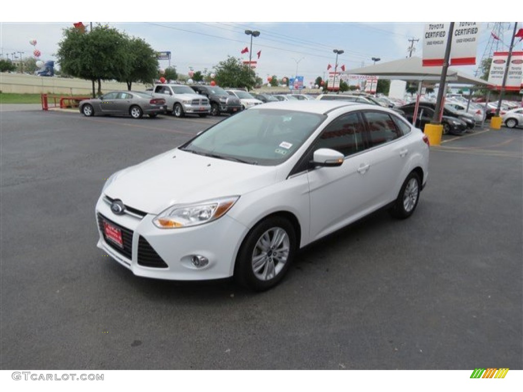 2012 Focus SEL Sedan - Oxford White / Charcoal Black photo #3