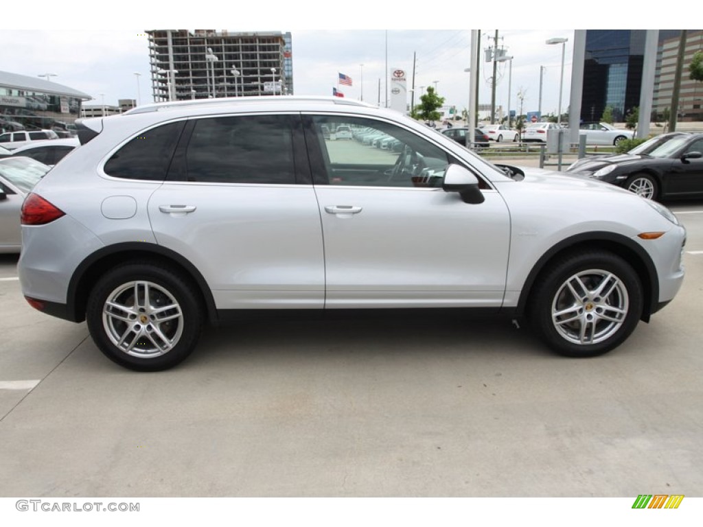 Classic Silver Metallic 2013 Porsche Cayenne Diesel Exterior Photo #79984703