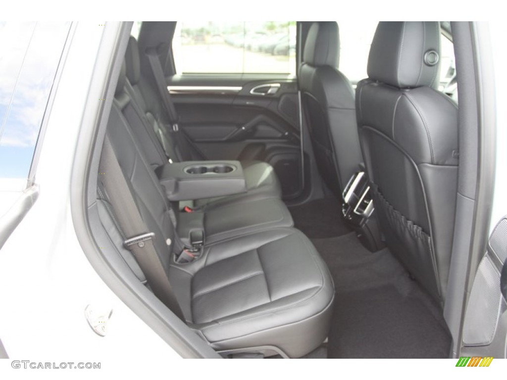 2013 Porsche Cayenne Diesel Rear Seat Photo #79984962