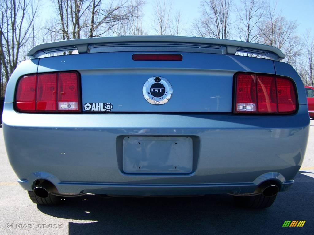 2005 Mustang GT Premium Convertible - Windveil Blue Metallic / Dark Charcoal photo #5