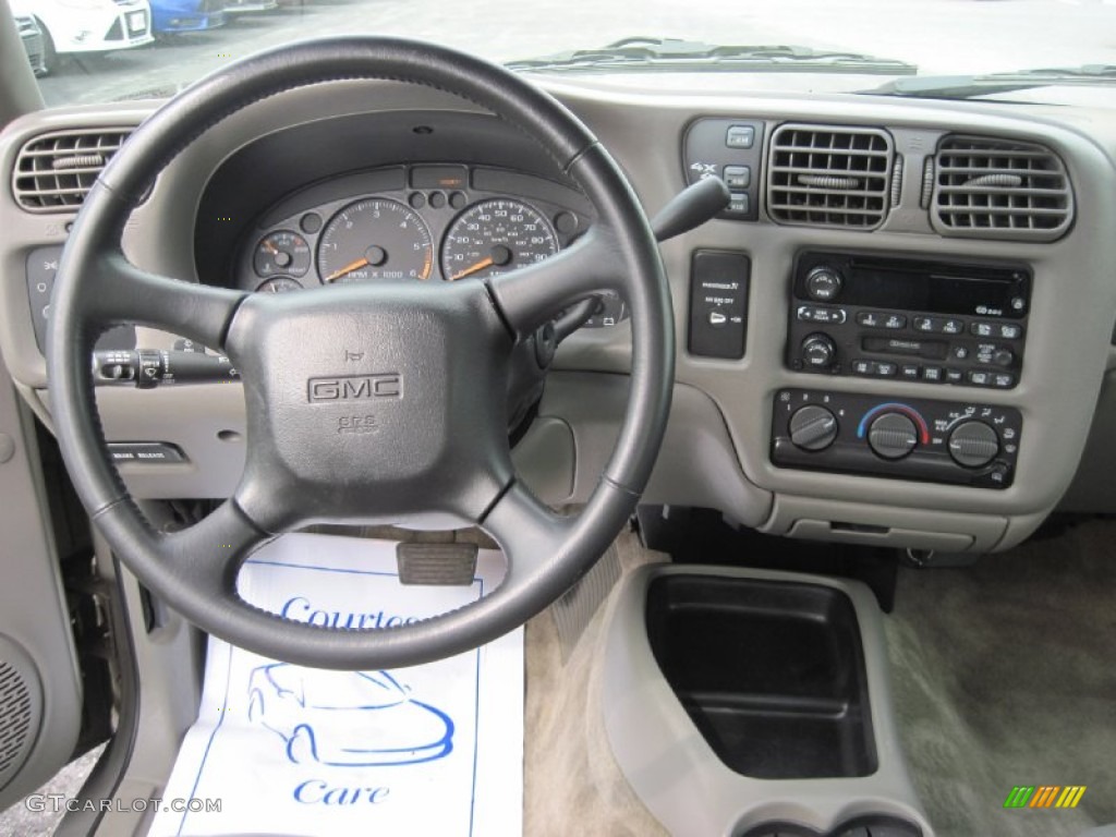 2003 GMC Sonoma SLS Extended Cab 4x4 Graphite Dashboard Photo #79985432