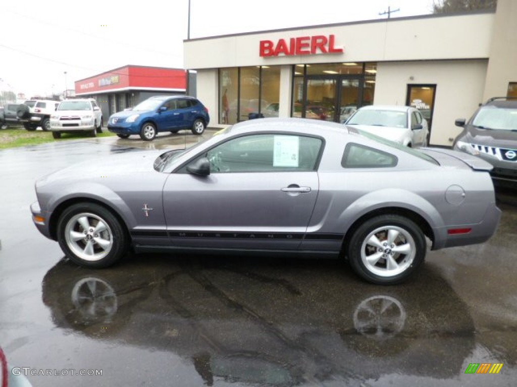 2007 Mustang V6 Premium Coupe - Tungsten Grey Metallic / Black/Dove Accent photo #4