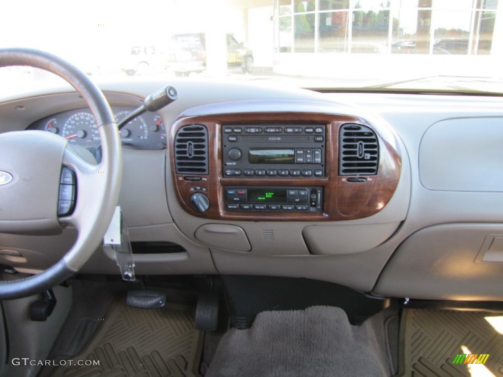 2003 F150 King Ranch SuperCrew 4x4 - Estate Green Metallic / Castano Brown Leather photo #13