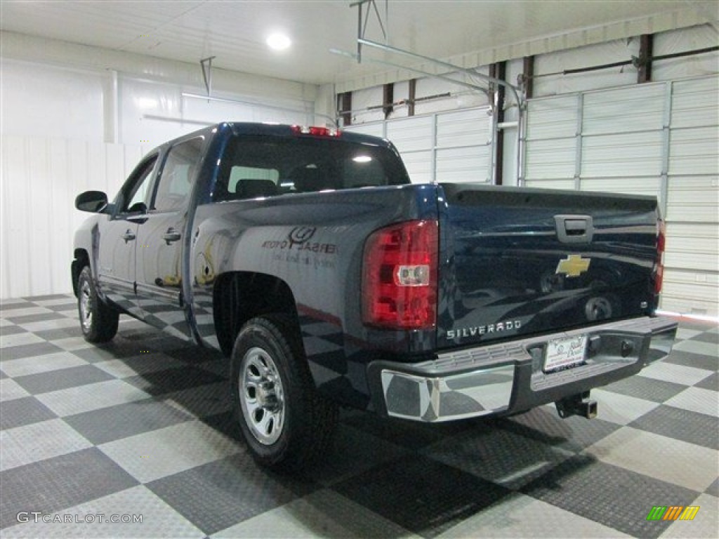2009 Silverado 1500 LS Crew Cab - Imperial Blue Metallic / Dark Titanium photo #5