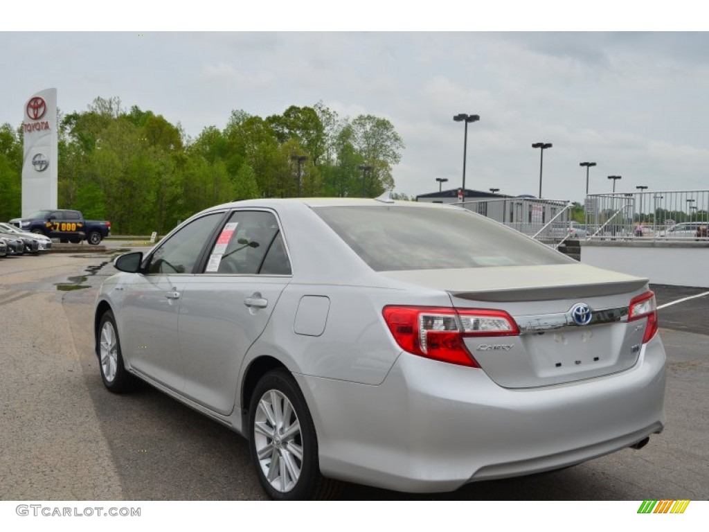 2013 Camry Hybrid XLE - Classic Silver Metallic / Light Gray photo #19