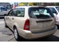 Pueblo Gold Metallic - Focus ZXW SE Wagon Photo No. 6