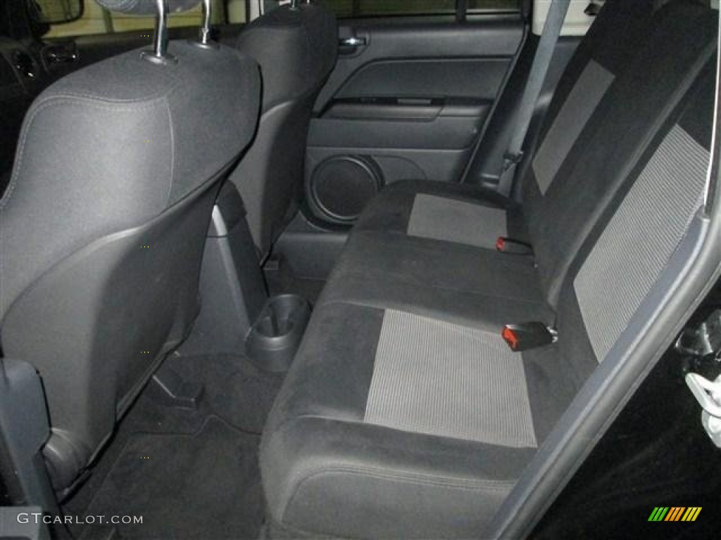 2012 Compass Sport 4x4 - Black / Dark Slate Gray photo #20