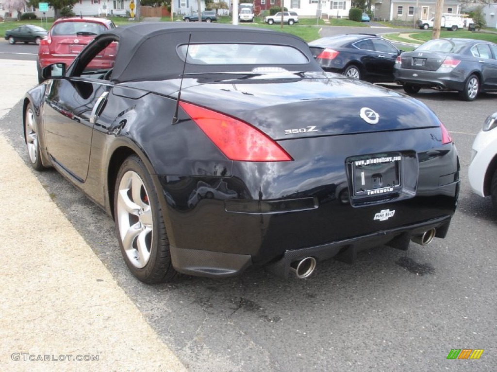 2008 350Z Touring Roadster - Magnetic Black / Burnt Orange photo #6