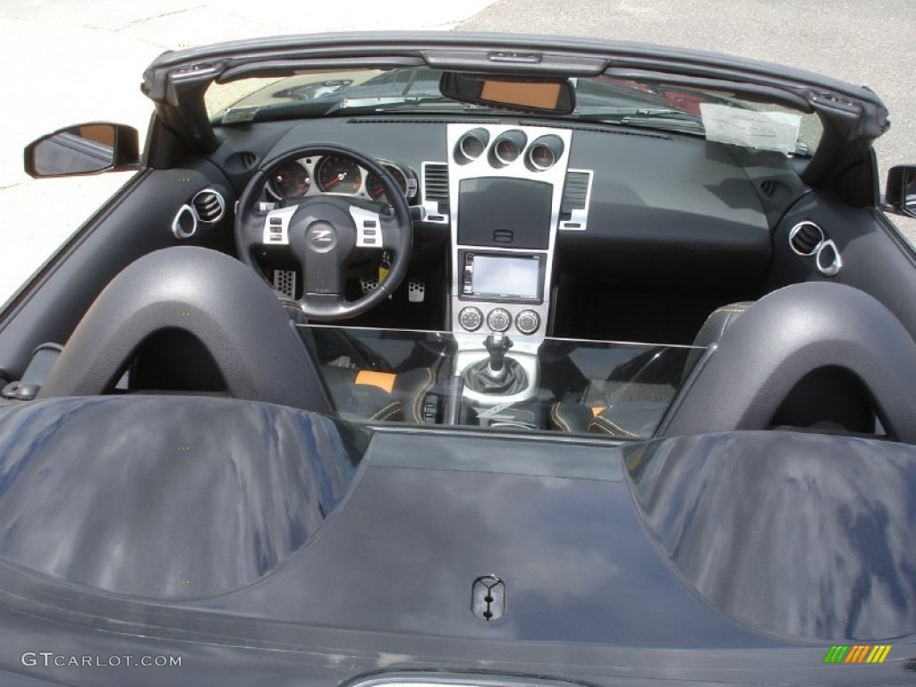 2008 Nissan 350Z Touring Roadster Dashboard Photos