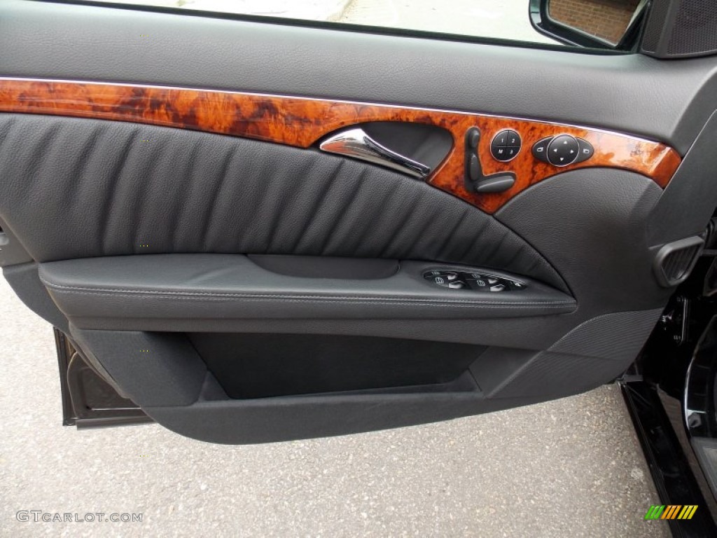 2005 Mercedes-Benz E 500 4Matic Wagon Charcoal Door Panel Photo #79994510