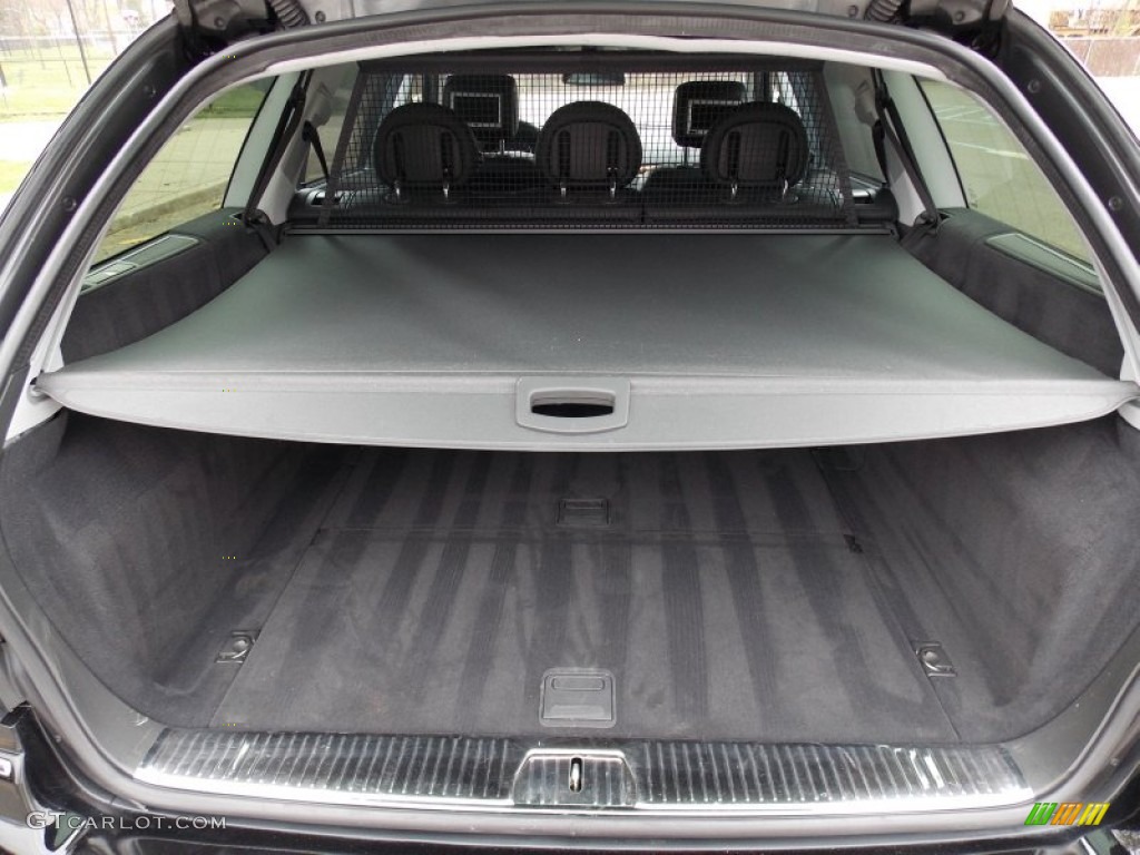 2005 Mercedes-Benz E 500 4Matic Wagon Trunk Photo #79994741