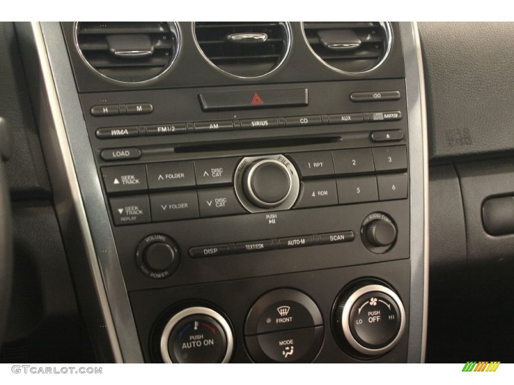 2010 Mazda CX-7 i Sport Controls Photo #79997367