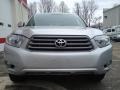2010 Classic Silver Metallic Toyota Highlander SE 4WD  photo #2