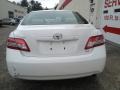 Super White - Camry LE Photo No. 5