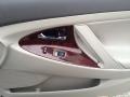 Super White - Camry LE Photo No. 26