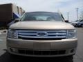 Dune Pearl Metallic - Taurus SEL Photo No. 3