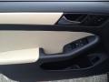 Black - Jetta SE Sedan Photo No. 14