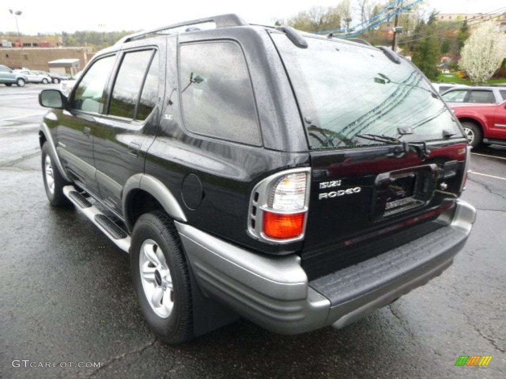 2002 Rodeo S 4x4 - Ebony Black / Gray photo #4