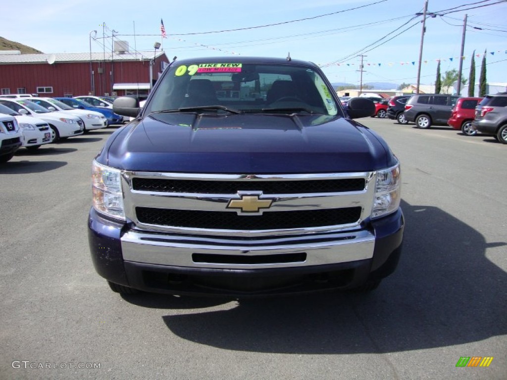 2009 Silverado 1500 LT Extended Cab - Imperial Blue Metallic / Ebony photo #2