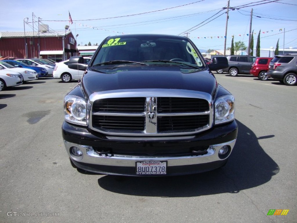 2007 Ram 2500 SLT Mega Cab - Brilliant Black / Medium Slate Gray photo #2