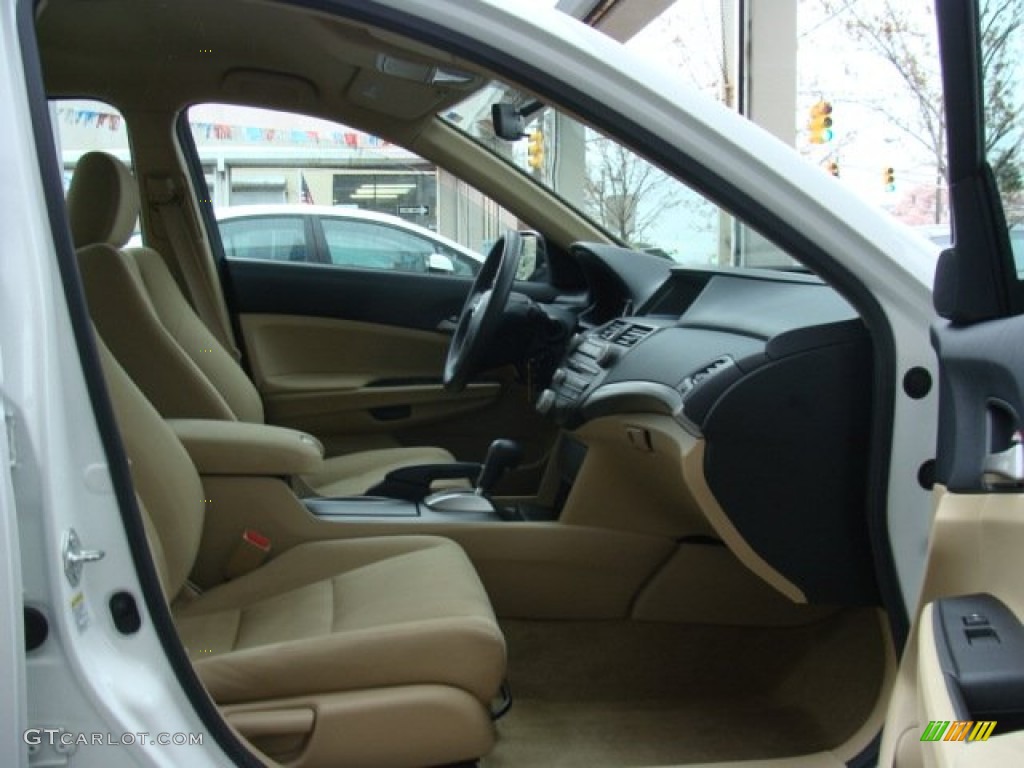 2011 Accord LX Sedan - Taffeta White / Ivory photo #6